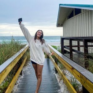 Meet your Posher, Isabella